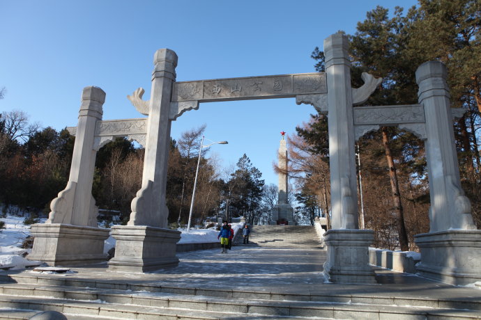 003rVAwkzy7bQcecjnT95&690