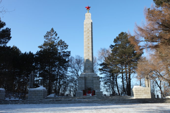 003rVAwkzy7bQcg1OaO5e&690